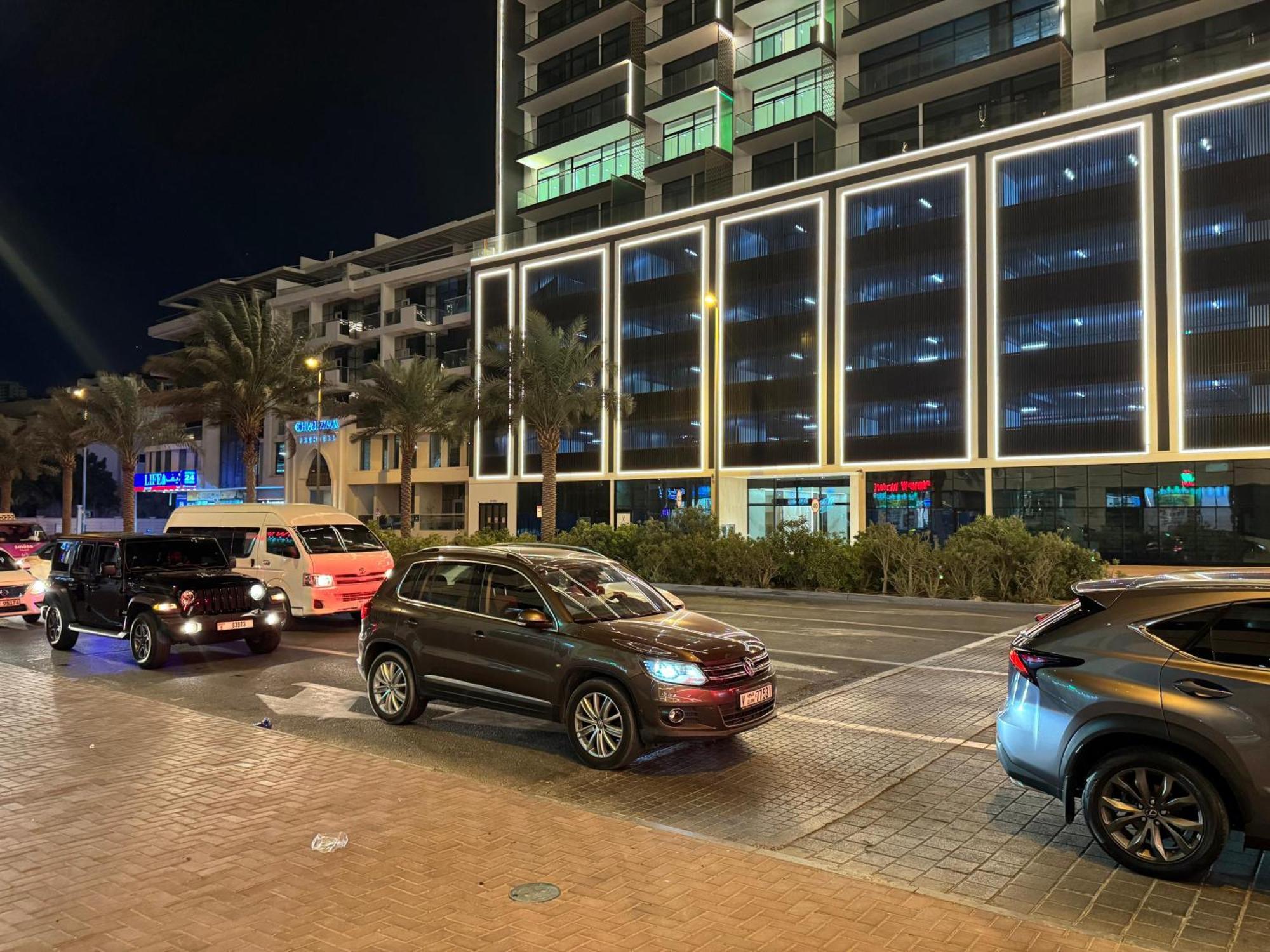 Jumeirah Heights Апартаменти Дубай