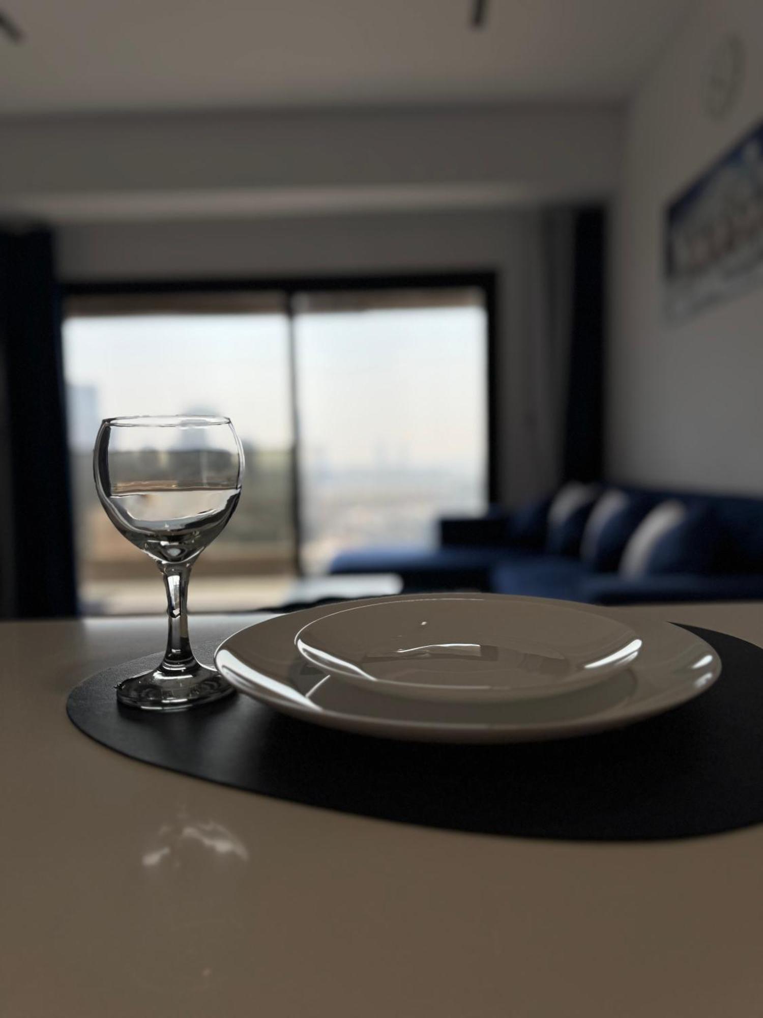 Jumeirah Heights Апартаменти Дубай